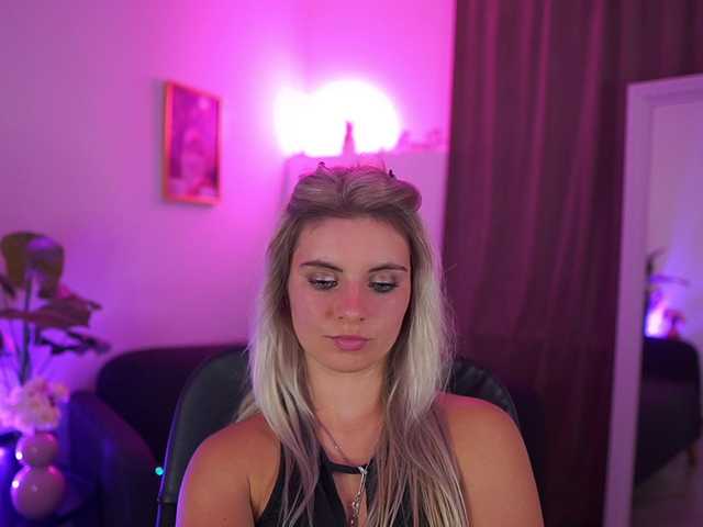 Jetpearl live cam on BongaCams