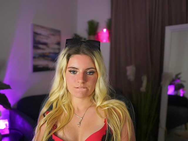 Jetpearl live cam on BongaCams