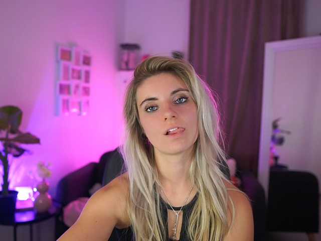 Jetpearl live cam on BongaCams