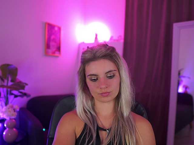 Jetpearl live cam on BongaCams
