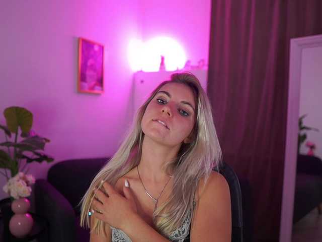 Jetpearl live cam on BongaCams