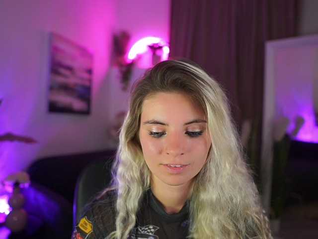 Jetpearl live cam on BongaCams