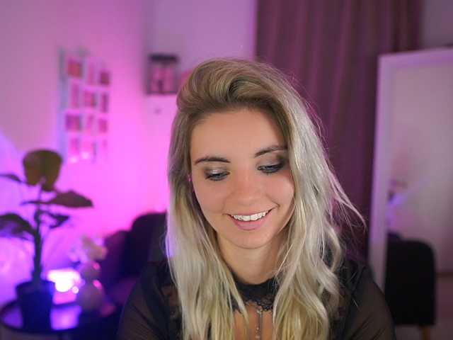 Jetpearl live cam on BongaCams