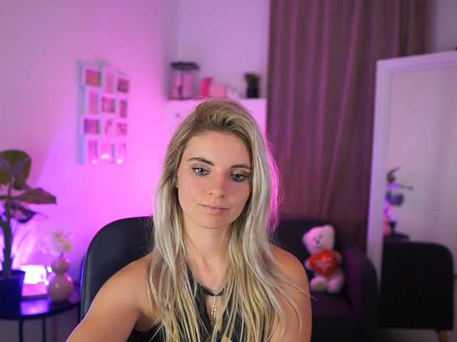 Jetpearl live cam on BongaCams