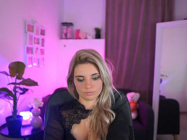 Jetpearl live cam on BongaCams
