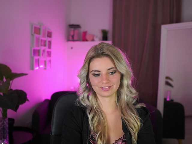 Jetpearl live cam on BongaCams