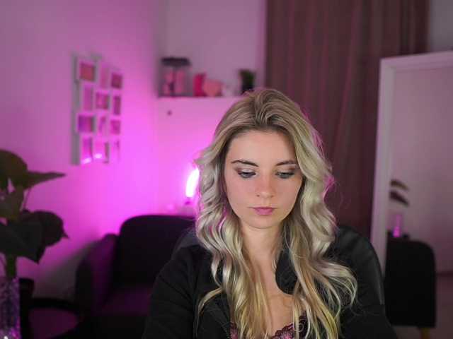 Jetpearl live cam on BongaCams