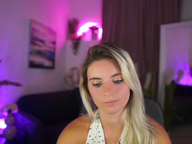 Jetpearl live cam on BongaCams