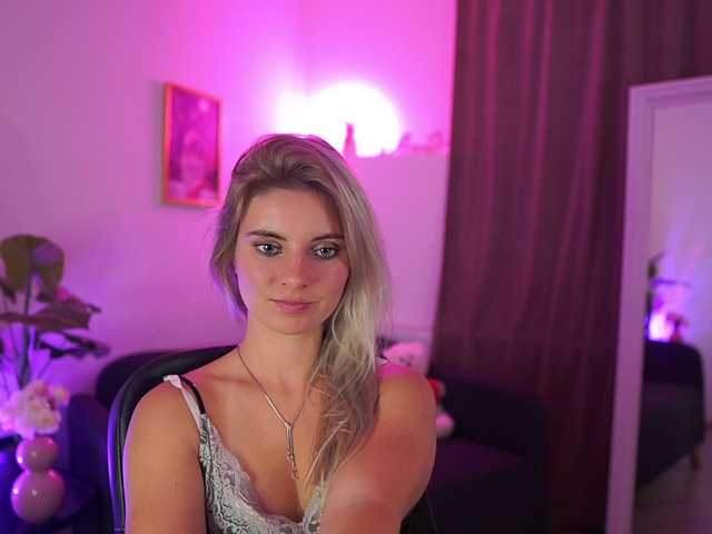 Jetpearl live cam on BongaCams