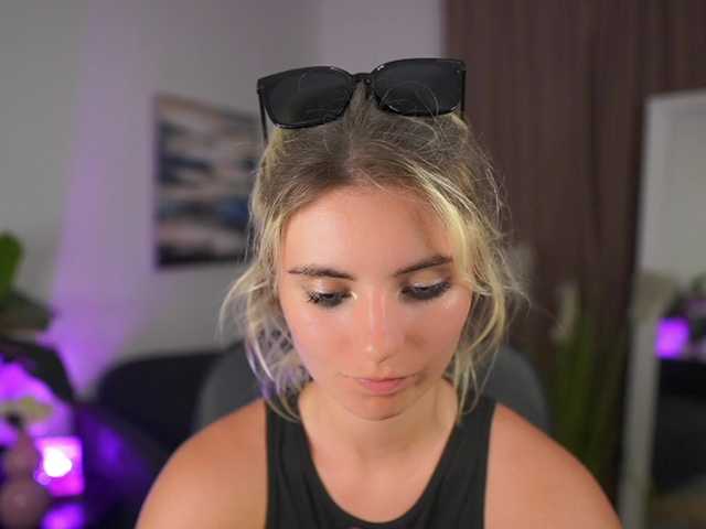 Jetpearl live cam on BongaCams