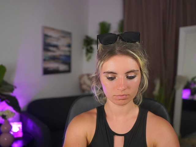 Jetpearl live cam on BongaCams