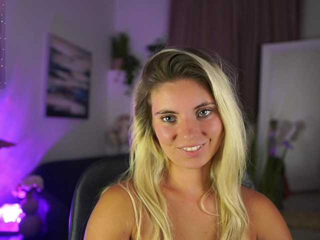 Jetpearl live cam on BongaCams