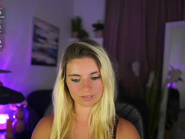 Jetpearl live cam on BongaCams