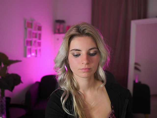 Jetpearl live cam on BongaCams