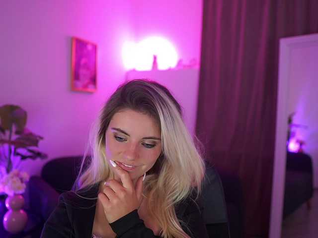 Jetpearl live cam on BongaCams
