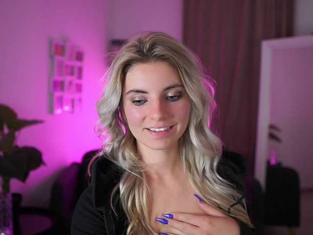 Jetpearl live cam on BongaCams