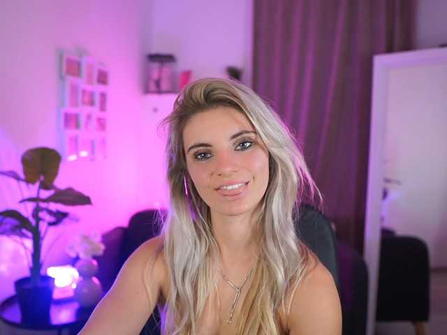 Jetpearl live cam on BongaCams