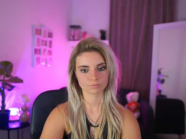 Jetpearl live cam on BongaCams