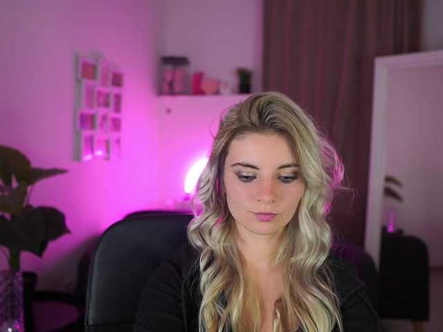 Jetpearl live cam on BongaCams