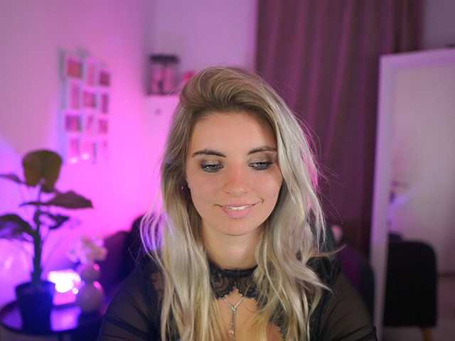 Jetpearl live cam on BongaCams