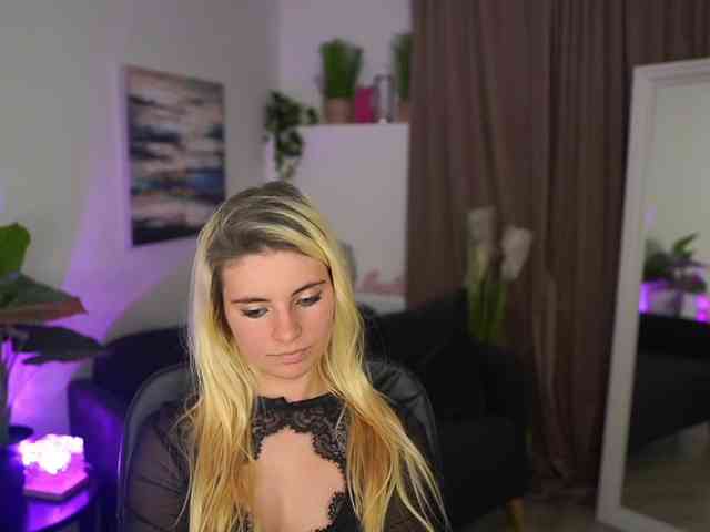 Jetpearl Live Webcam on BongaCams