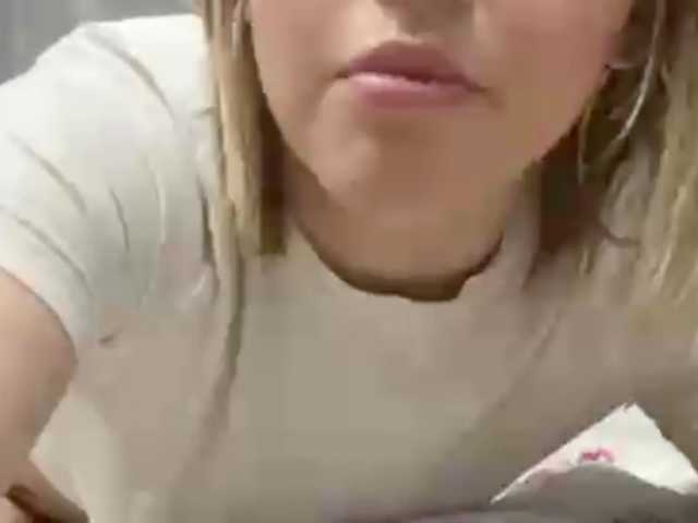 MollyVelvet