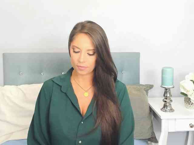 KaydenLips Live Webcam on BongaCams