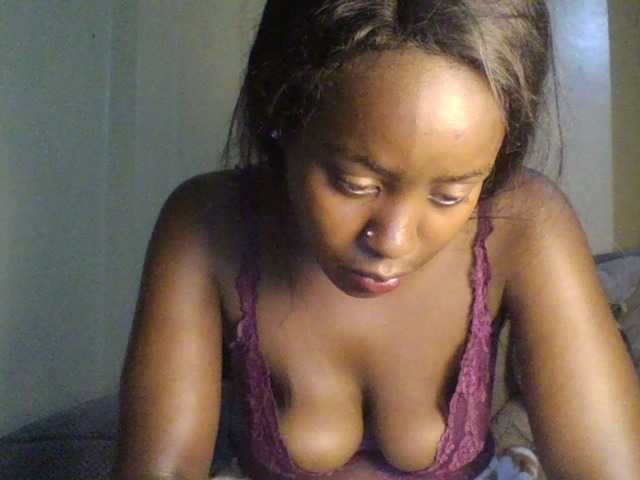Mailena live cam on BongaCams