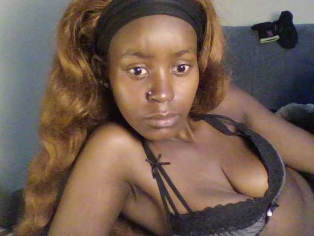 Mailena live cam on BongaCams