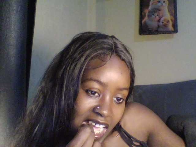 Mailena live cam on BongaCams