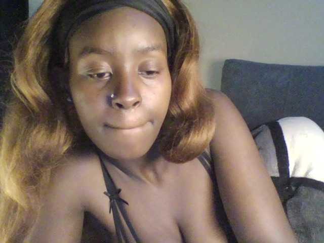 Mailena live cam on BongaCams