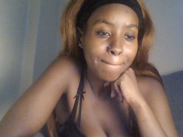 Mailena live cam on BongaCams