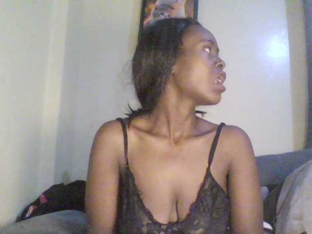 Mailena live cam on BongaCams