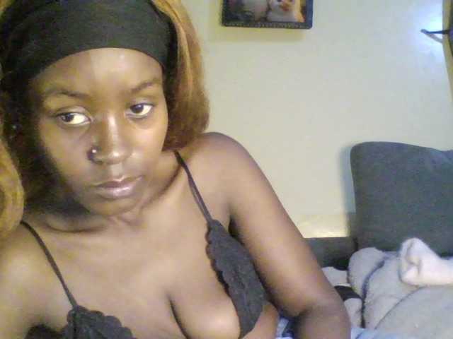 Mailena live cam on BongaCams