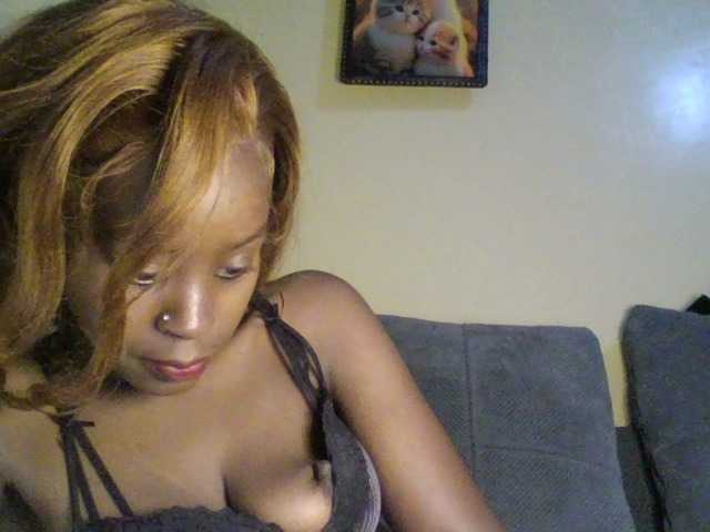 Mailena live cam on BongaCams