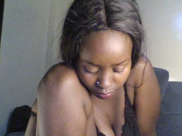 Mailena live cam on BongaCams