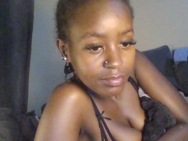 Mailena live cam on BongaCams