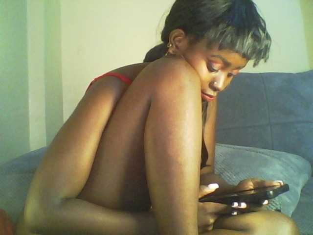 Mailena's BongaCams show and profile