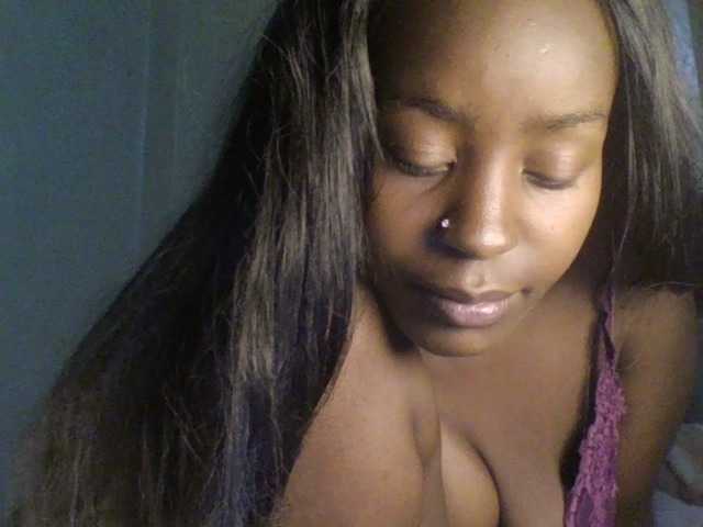 Mailena live cam on BongaCams
