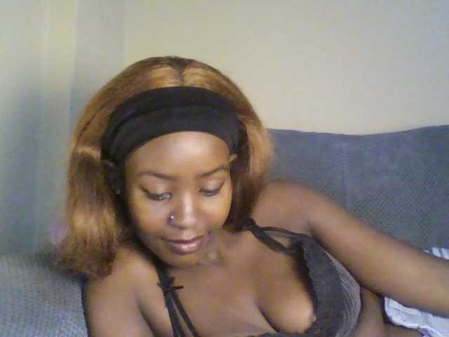 Mailena live cam on BongaCams