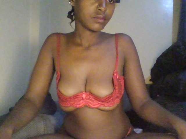 Mailena live cam on BongaCams