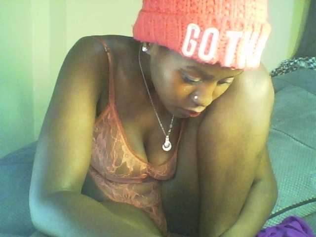 Mailena's BongaCams show and profile