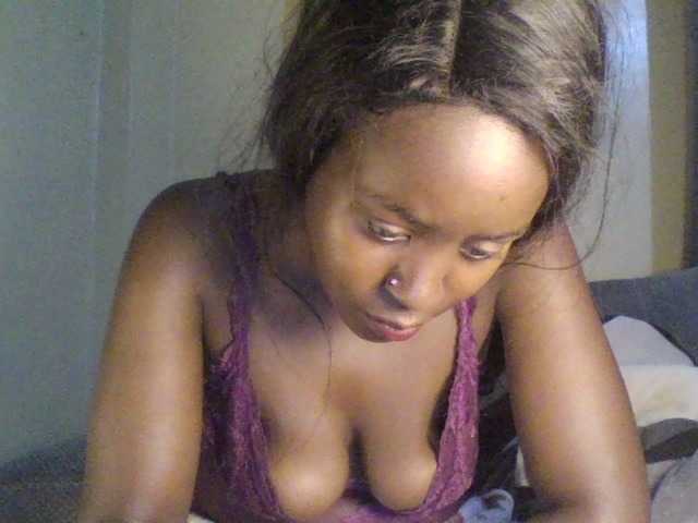 Mailena live cam on BongaCams