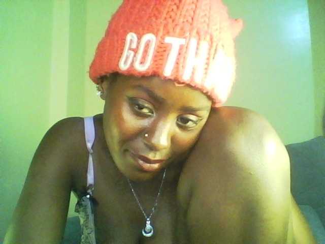 Mailena's BongaCams show and profile