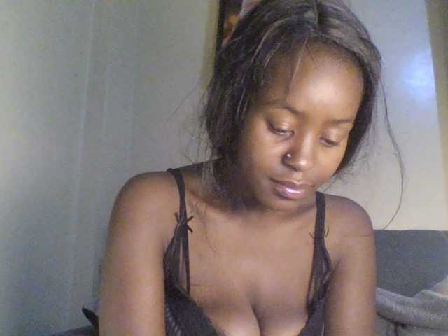 Mailena live cam on BongaCams