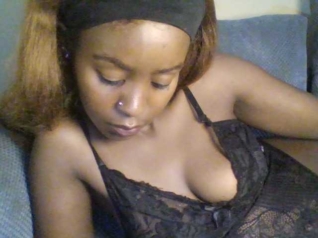 Mailena live cam on BongaCams