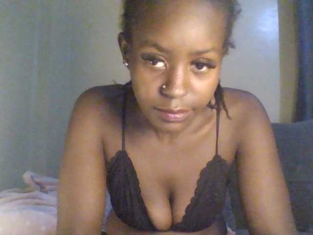 Mailena live cam on BongaCams