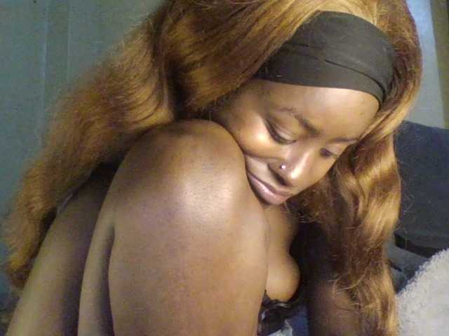 Mailena live cam on BongaCams