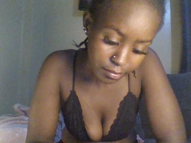 Mailena live cam on BongaCams