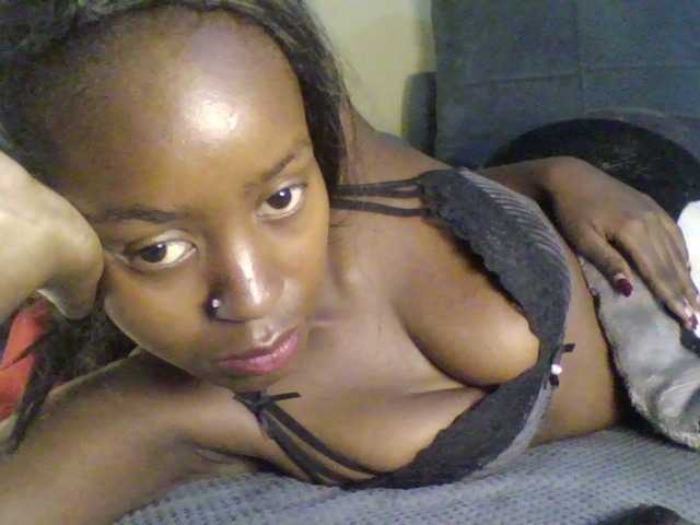 Mailena live cam on BongaCams